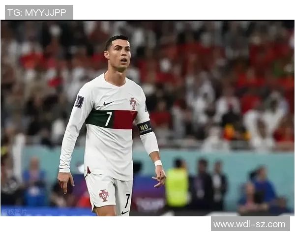 C罗突破历史纪录再创辉煌成为足坛传奇人物的背后故事